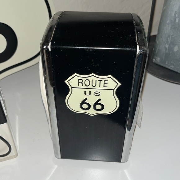 Route 66 kitchen decor Metal sign napkin holder and salt and pepper shakers - Picture 15 of 17